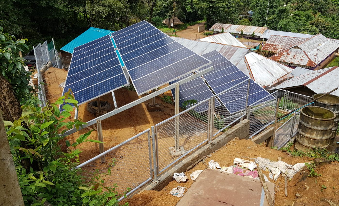 โครงการติดตั้งระบบผลิตไฟฟ้าพลังงานแสงอาทิตย์สำหรับโรงเรียนในชนบท - โรงเรียนบ้านแม่ระเมิง ตอปล้าคี