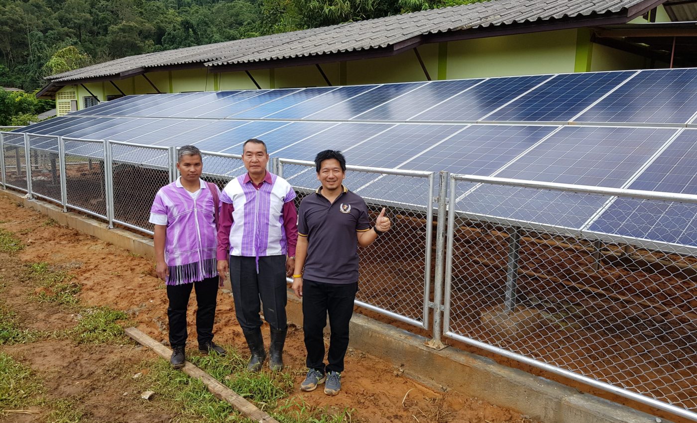 โครงการติดตั้งระบบผลิตไฟฟ้าพลังงานแสงอาทิตย์สำหรับโรงเรียนในชนบท - โรงเรียนบ้านแม่ระเมิง