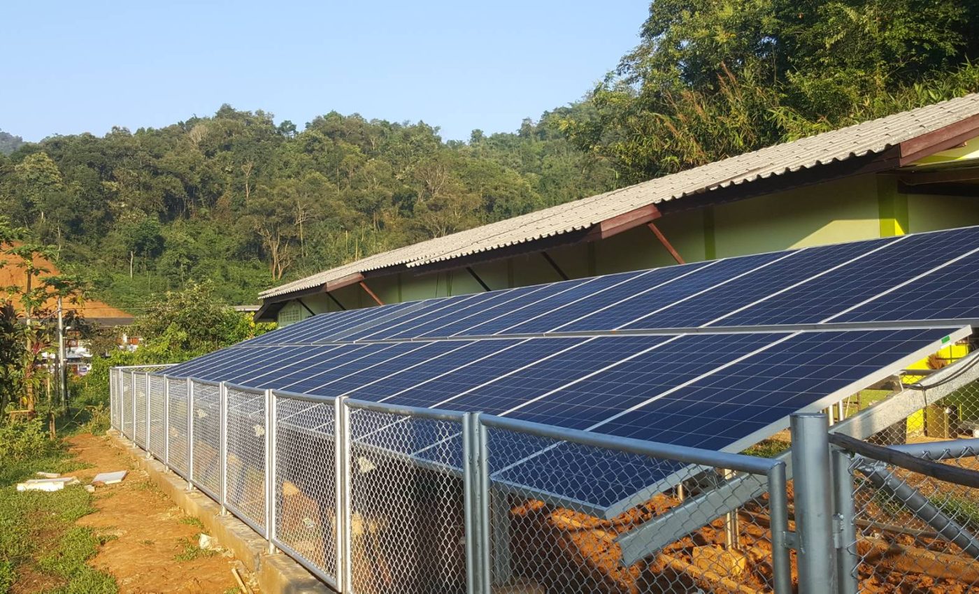โครงการติดตั้งระบบผลิตไฟฟ้าพลังงานแสงอาทิตย์สำหรับโรงเรียนในชนบท - โรงเรียนบ้านแม่ระเมิง มอโกร